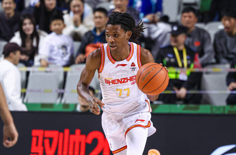 开云移动端-神剧情！史密斯43+7压哨三分反绝杀深圳双杀浙江 约克三分准绝杀